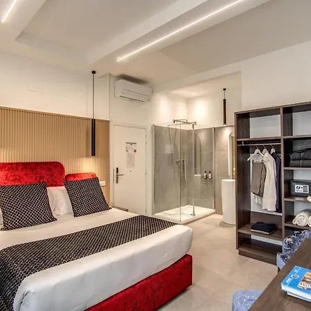 Little Queen Rooms Rome